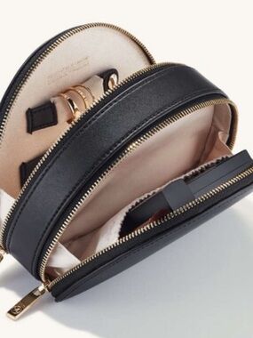 Mejuri Black Leather Mini Double-Zip Organizer Bag